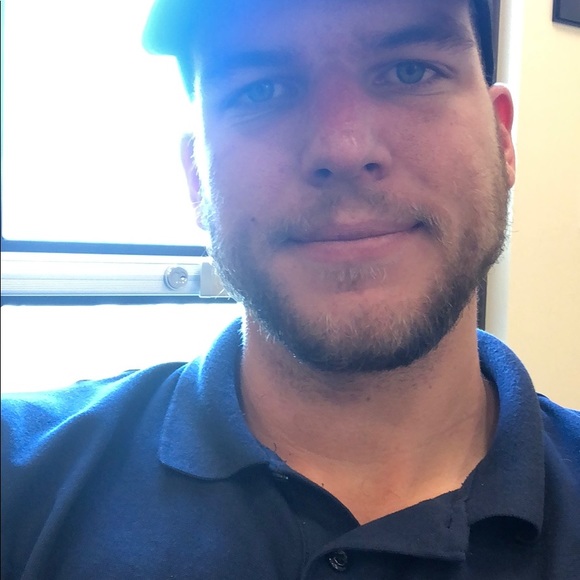 Meet your Posher, Andrew - Picture 1 of 1